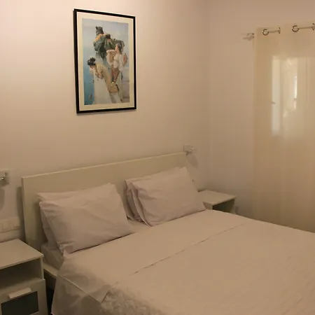Maroulinas Boutique & Apartment *