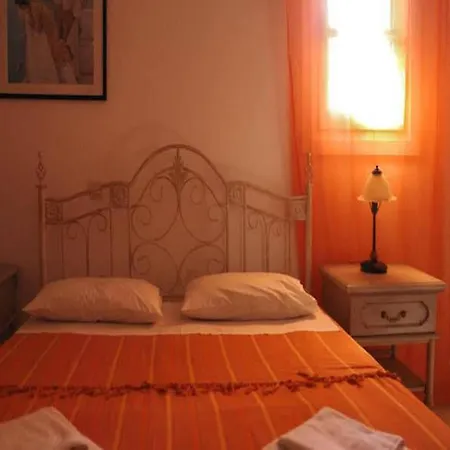 Maroulinas Boutique & Mykonos Town